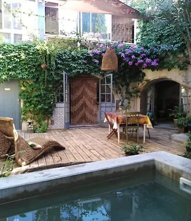 La Maison Aux Oiseaux Gasthuis Aubais