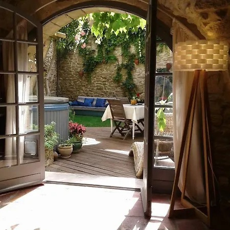 La Maison Aux Oiseaux Gasthof 3*
