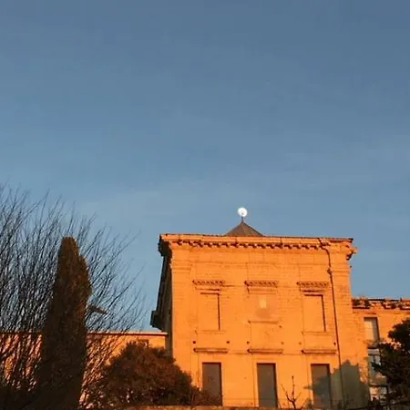 Gasthuis La Maison Aux Oiseaux Aubais